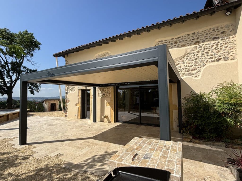 Pergola Hauteval Lames / motorisation IO